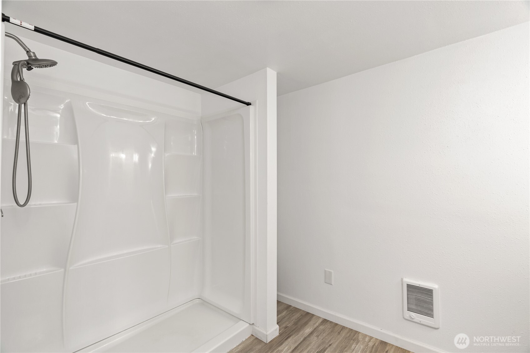 605 Emerald Court , Hoquiam, WA 98550