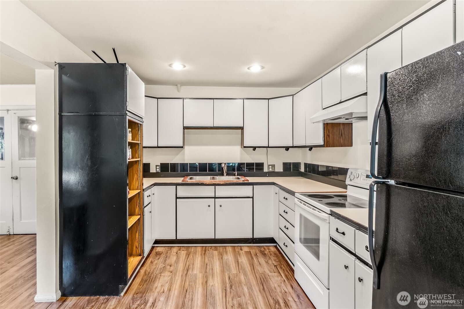 615 SW Camano Drive , Camano Island, WA 98282