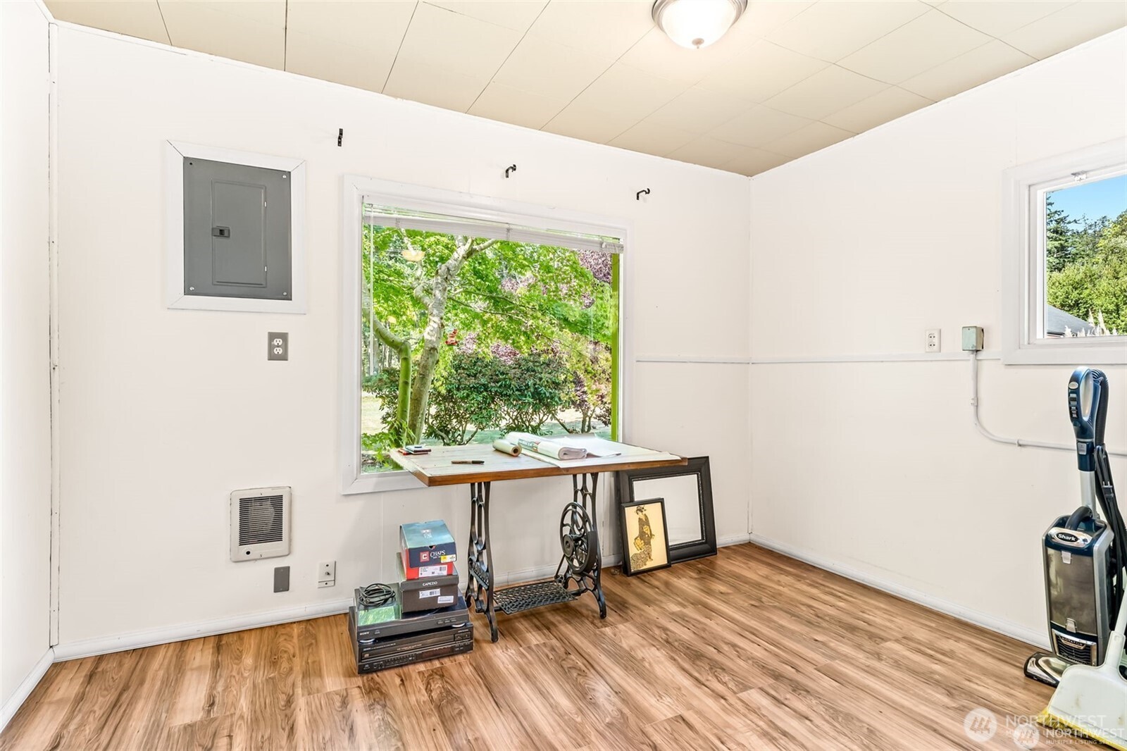 615 SW Camano Drive , Camano Island, WA 98282