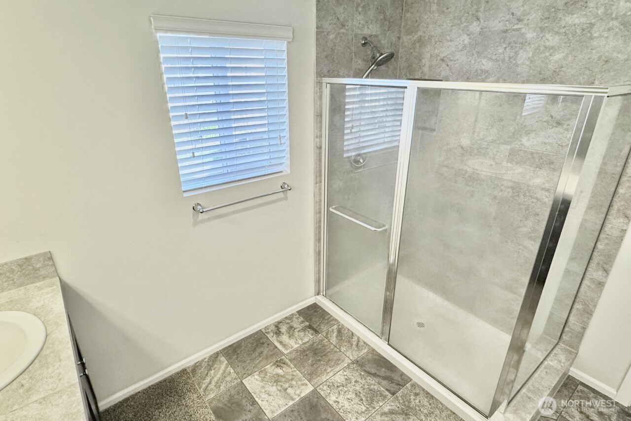 8120 175th Street Court E, Puyallup, WA 98375