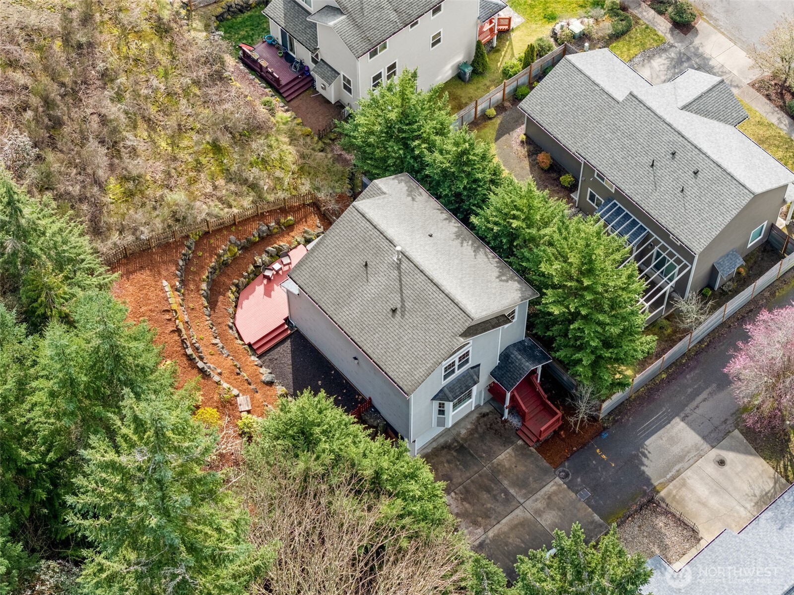 1991 NE Trussel Court , Bremerton, WA 98311