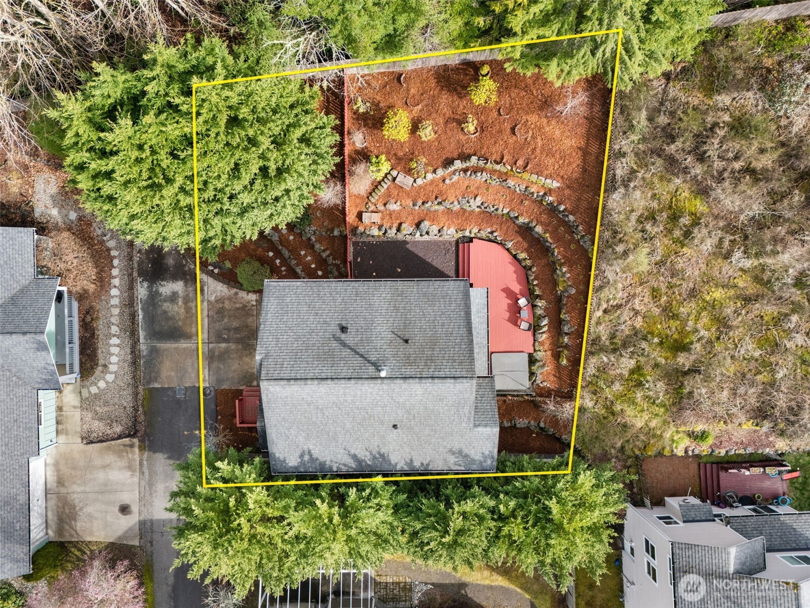 1991 NE Trussel Court , Bremerton, WA 98311