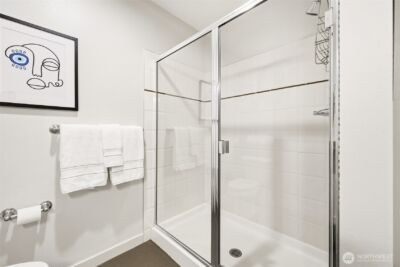 3671 Dayton Avenue N #2, Seattle, WA 98103 - Photo 16