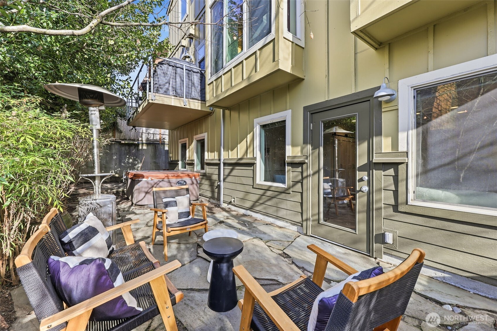 3671 Dayton Avenue N #2, Seattle, WA 98103