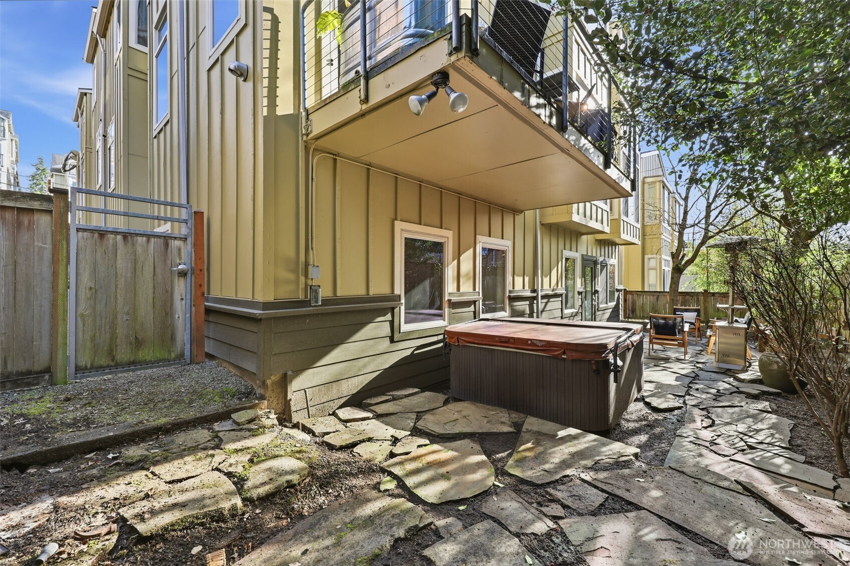 3671 Dayton Avenue N #2, Seattle, WA 98103