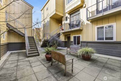 3671 Dayton Avenue N #2, Seattle, WA 98103 - Photo 27