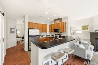 3671 Dayton Avenue N #2, Seattle, WA 98103 - Photo 9