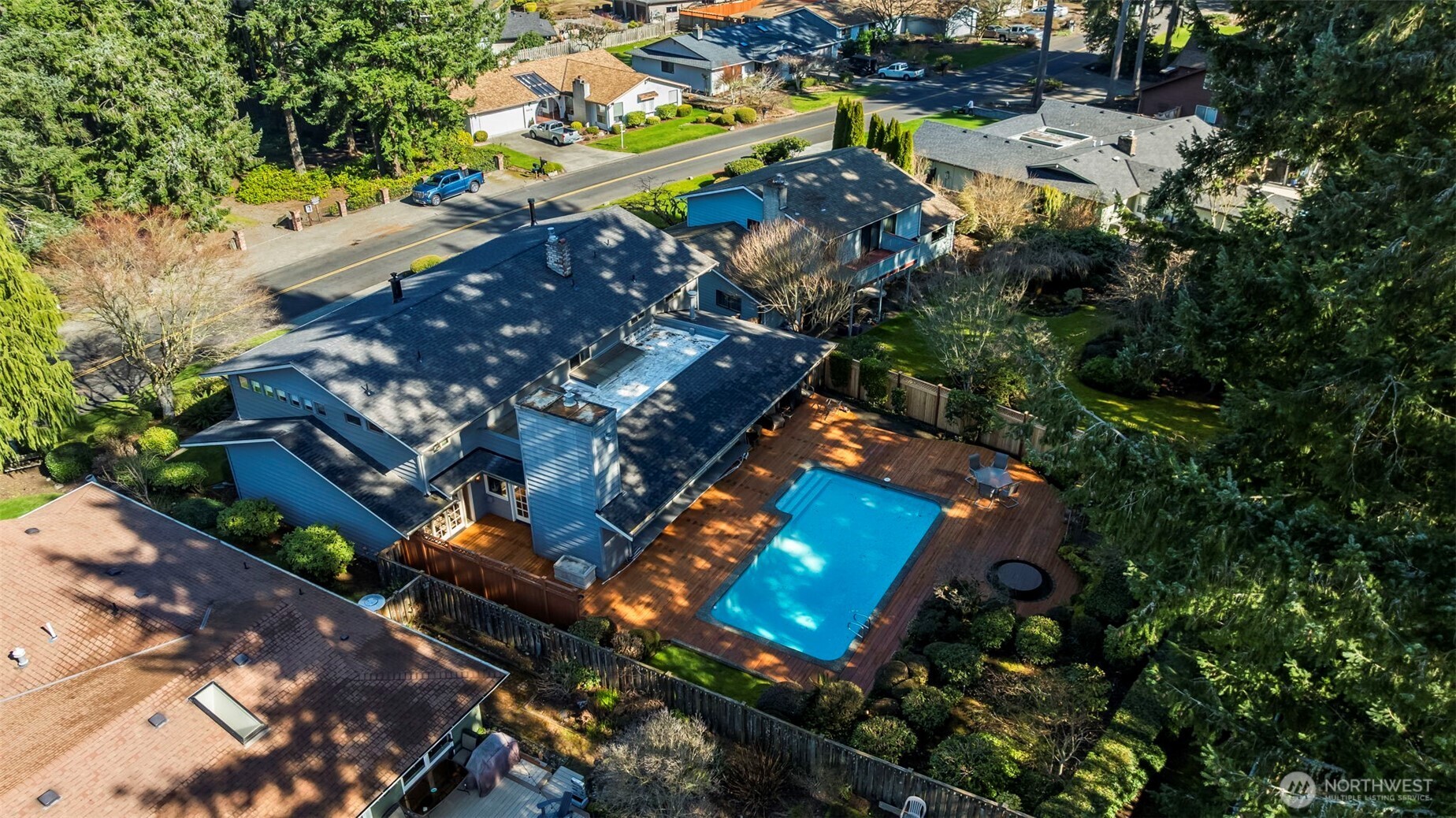 8902 Park Ridge Drive W, University Place, WA 98467