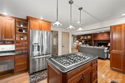 8902 Park Ridge Drive W, University Place, WA 98467 - Photo 7