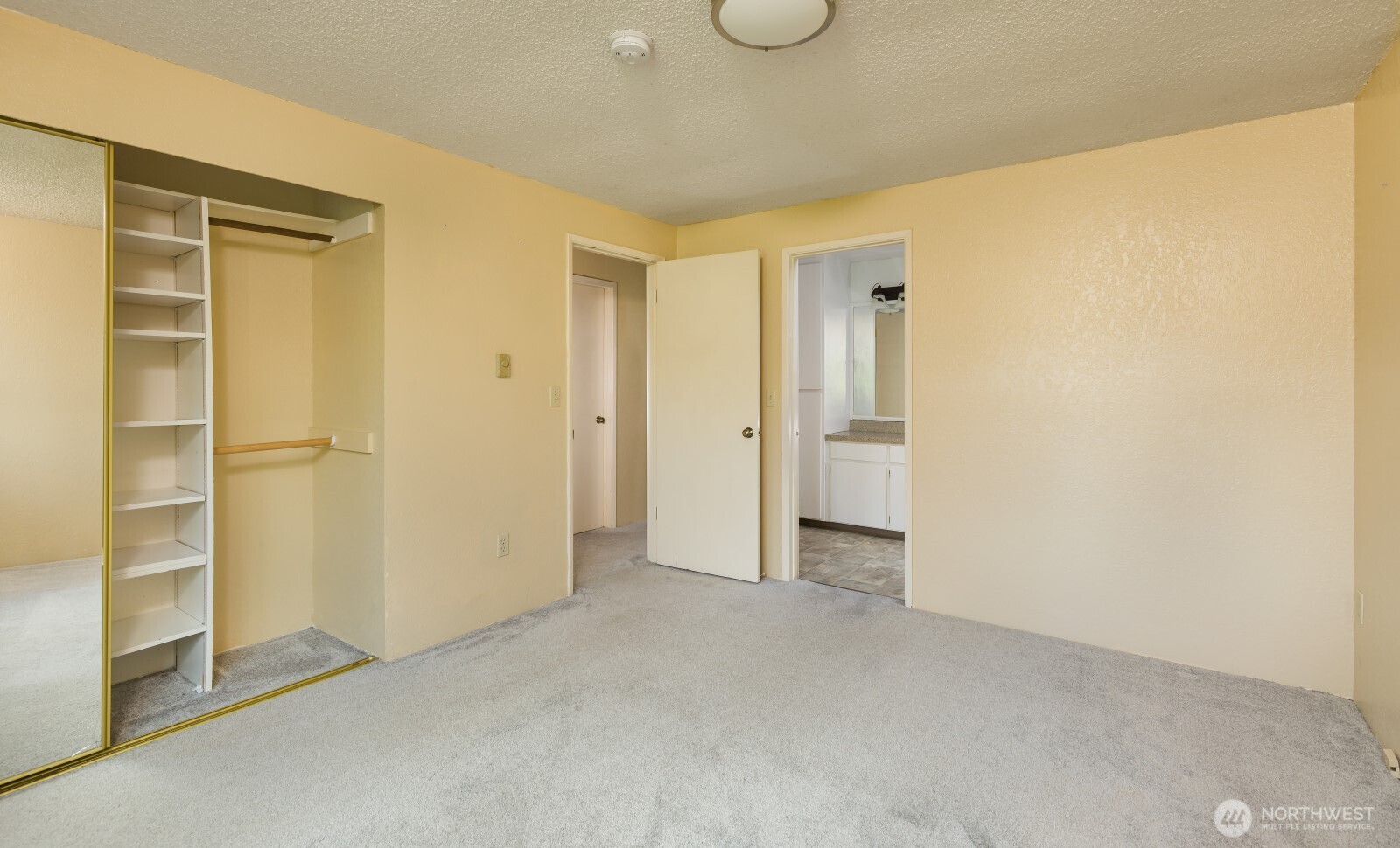 3207 45th Avenue NE, Tacoma, WA 98422