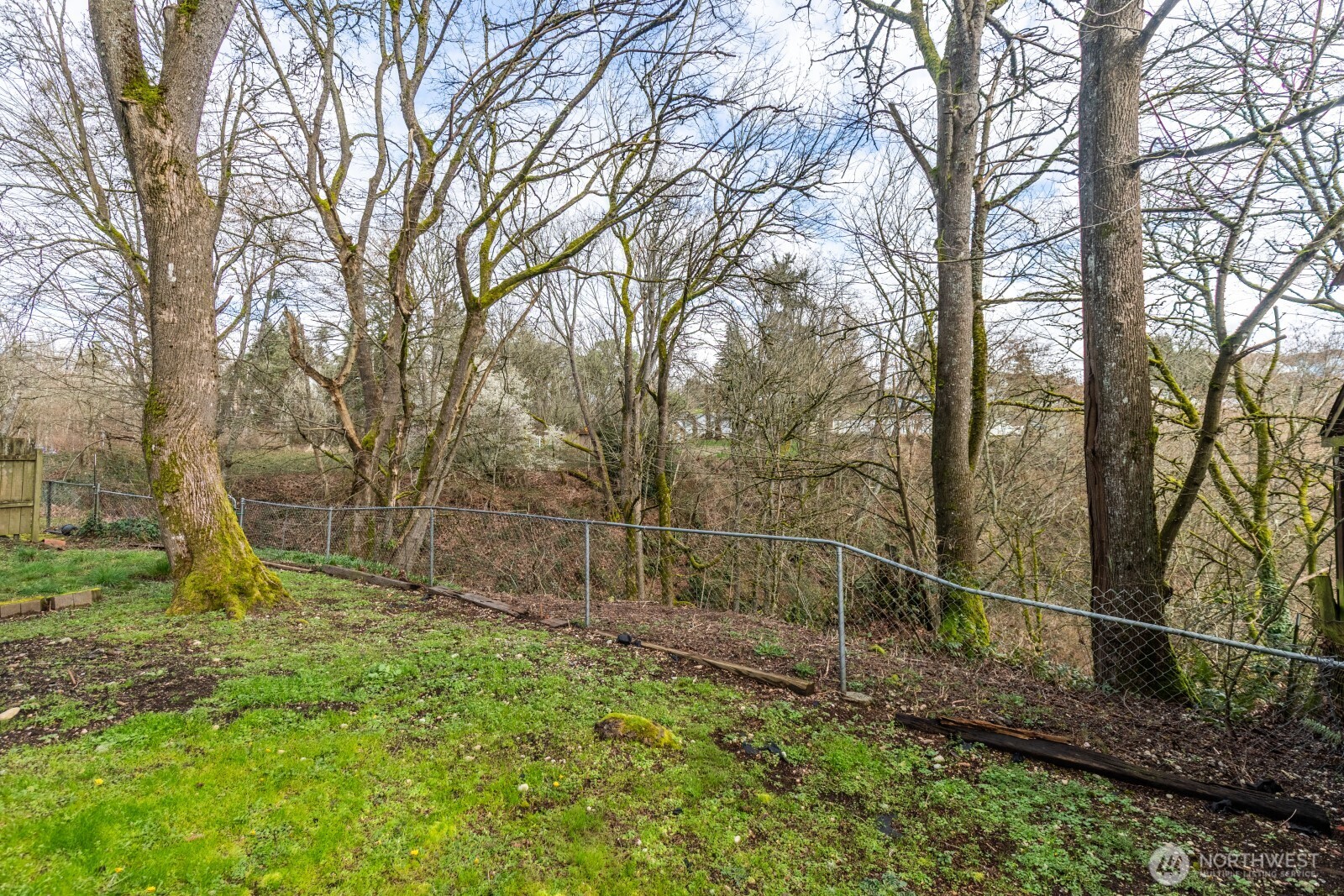 3207 45th Avenue NE, Tacoma, WA 98422