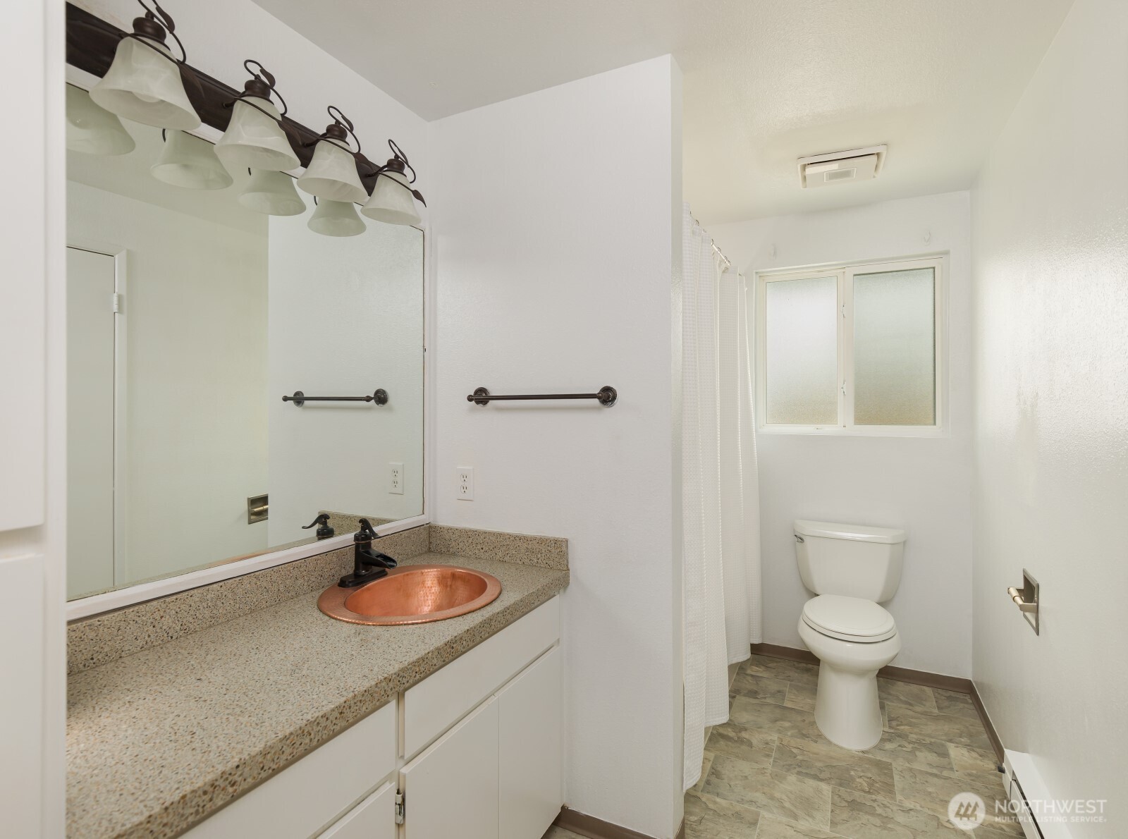 3207 45th Avenue NE, Tacoma, WA 98422