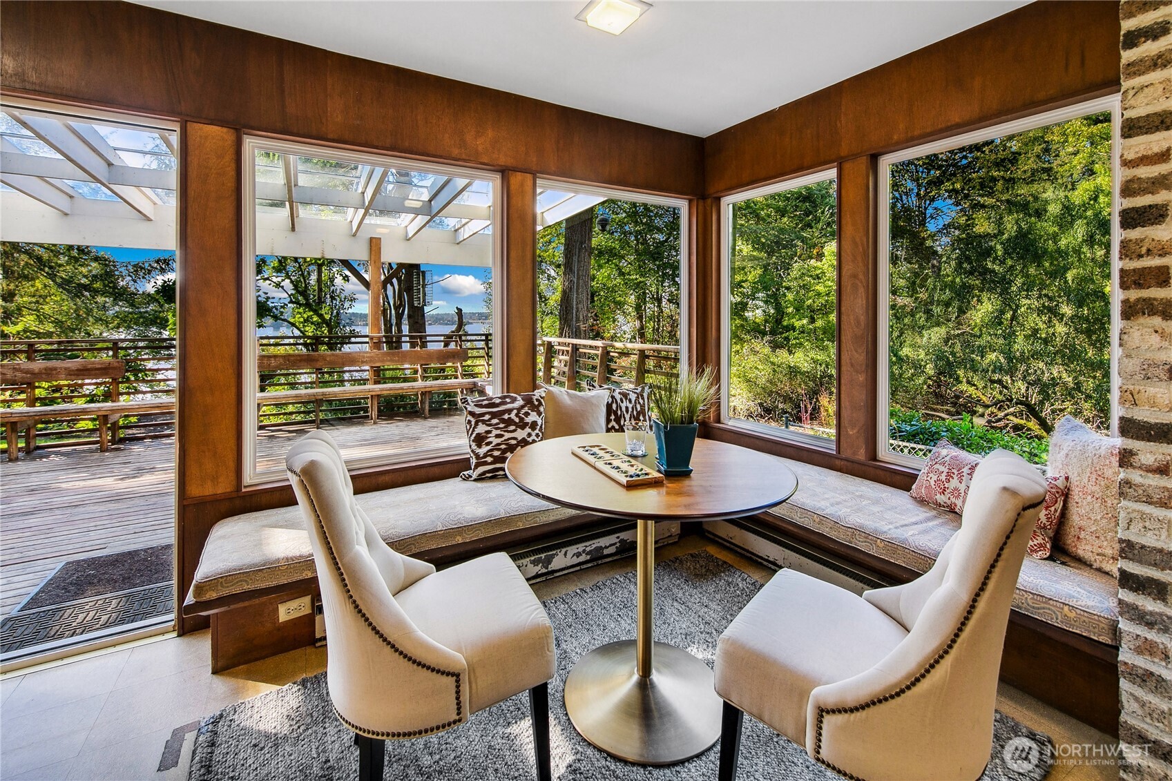 2425 Evergreen Point Road , Medina, WA 98039