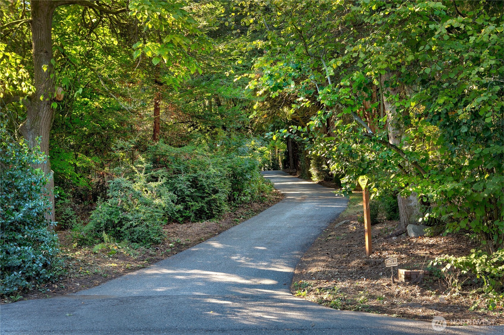 2425 Evergreen Point Road , Medina, WA 98039