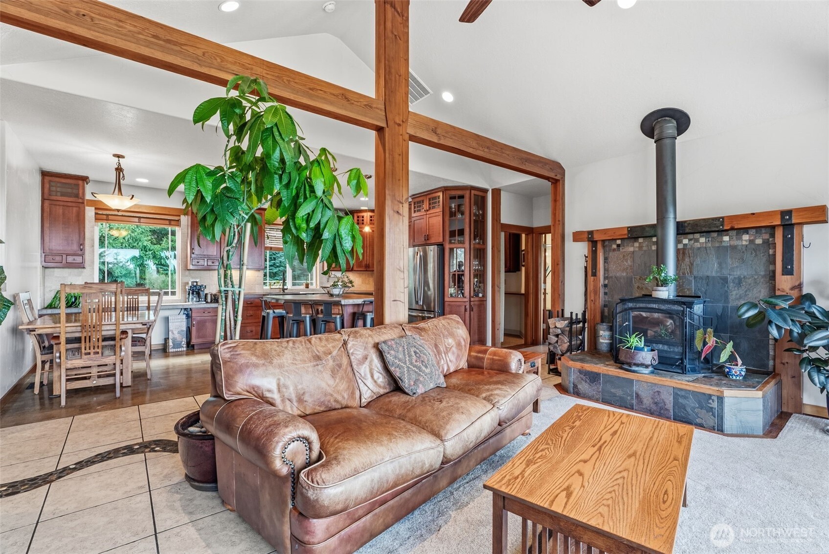 72 Blue Mountain Rd , Castle Rock, WA 98611