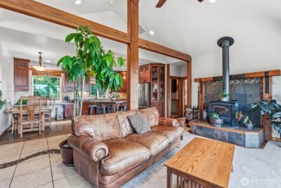 72 Blue Mountain Rd , Castle Rock, WA 98611 - Photo 6