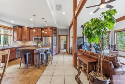 72 Blue Mountain Rd , Castle Rock, WA 98611 - Photo 8