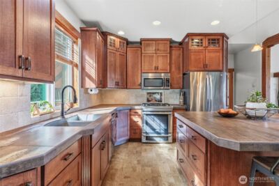 72 Blue Mountain Rd , Castle Rock, WA 98611 - Photo 9