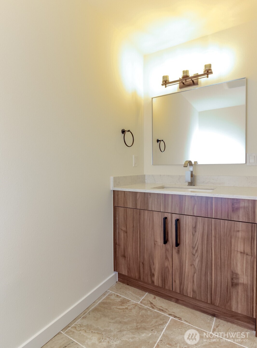 26134 108th Avenue SE, Kent, WA 98030