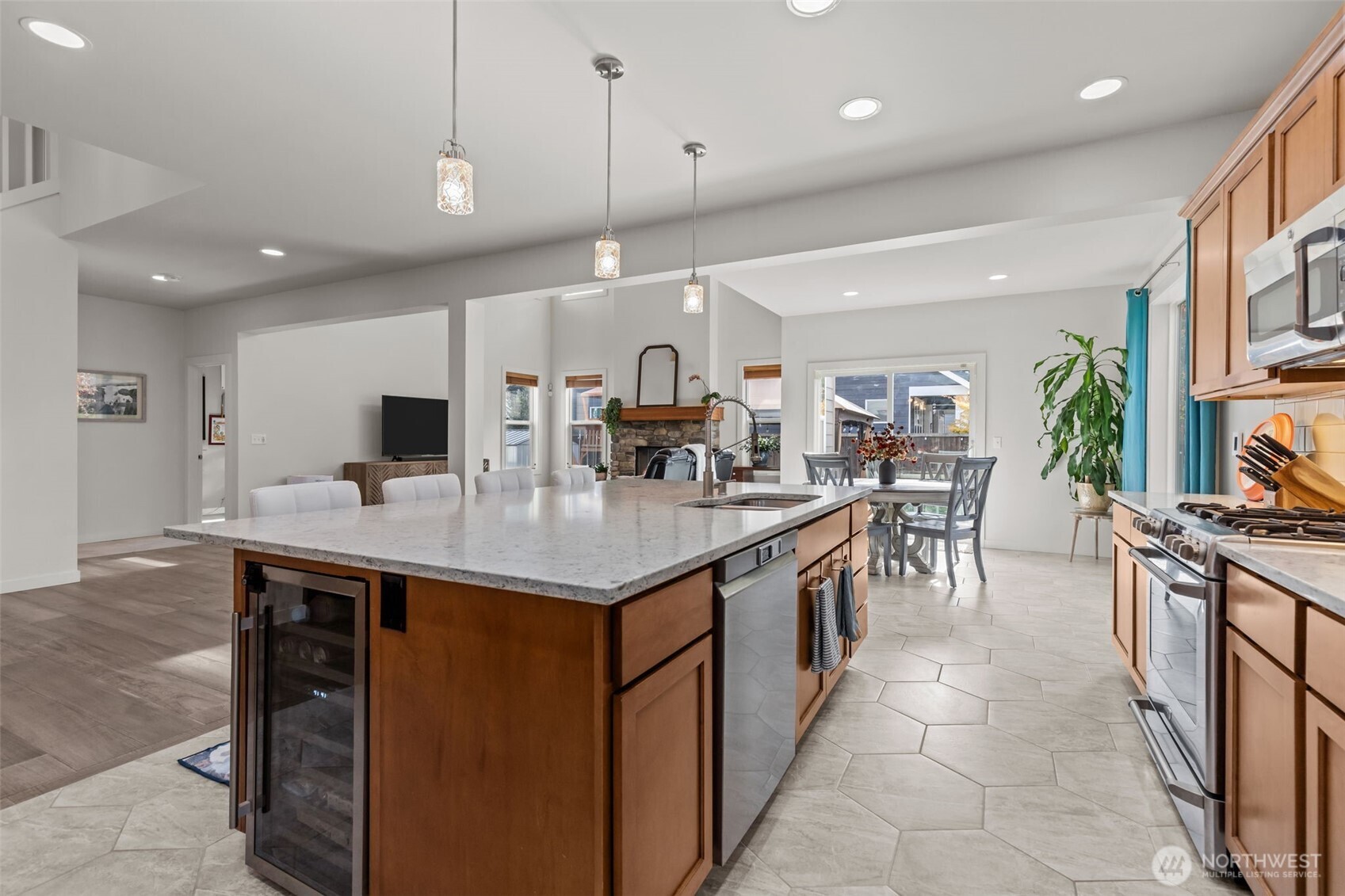 33303 NE 42nd Street , Carnation, WA 98014