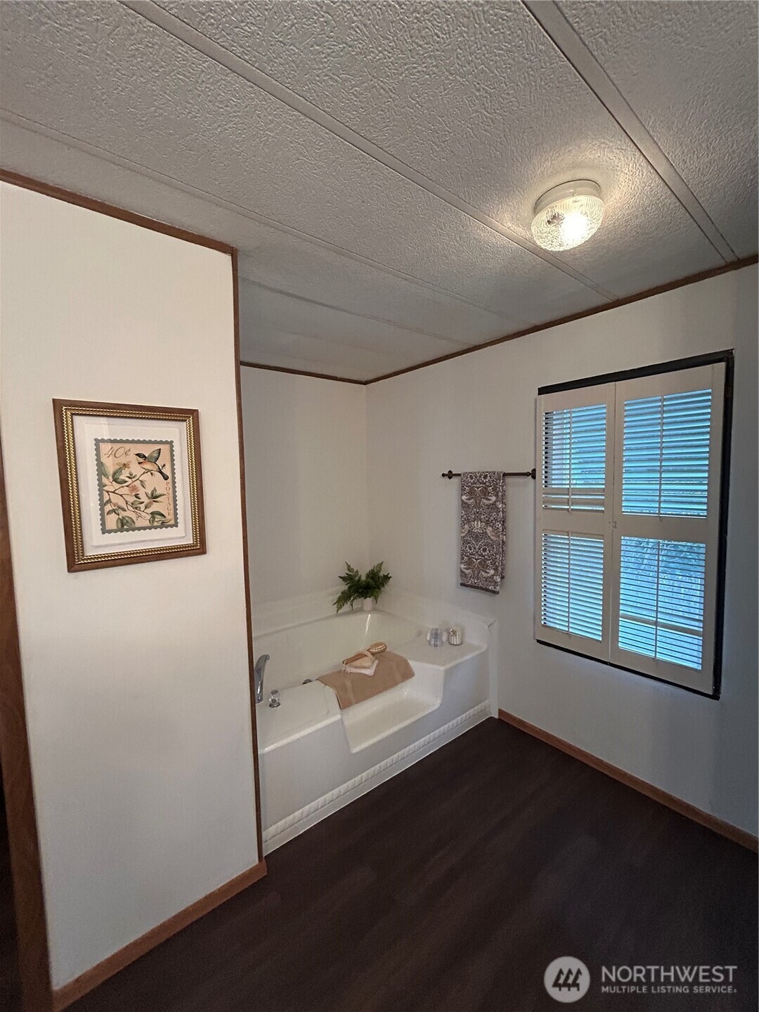 2500 Alder Street #22, Milton, WA 98354