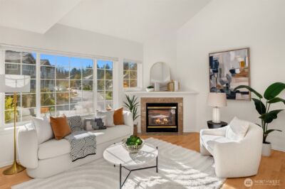 18544 NE 57th Street , Redmond, WA 98052 - Photo 2