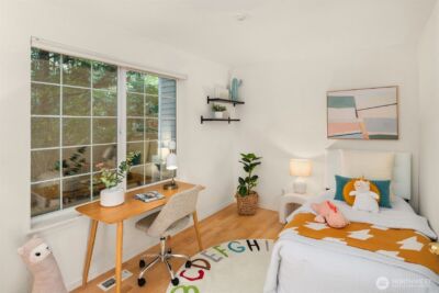 18544 NE 57th Street , Redmond, WA 98052 - Photo 9