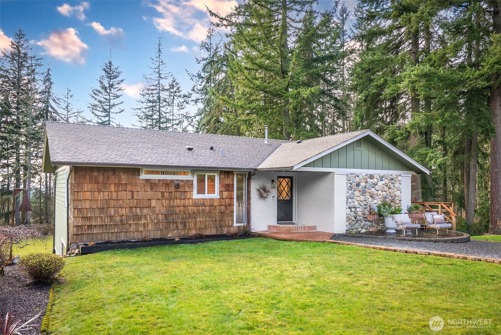 4431 Newberg Road , Snohomish, WA 98290