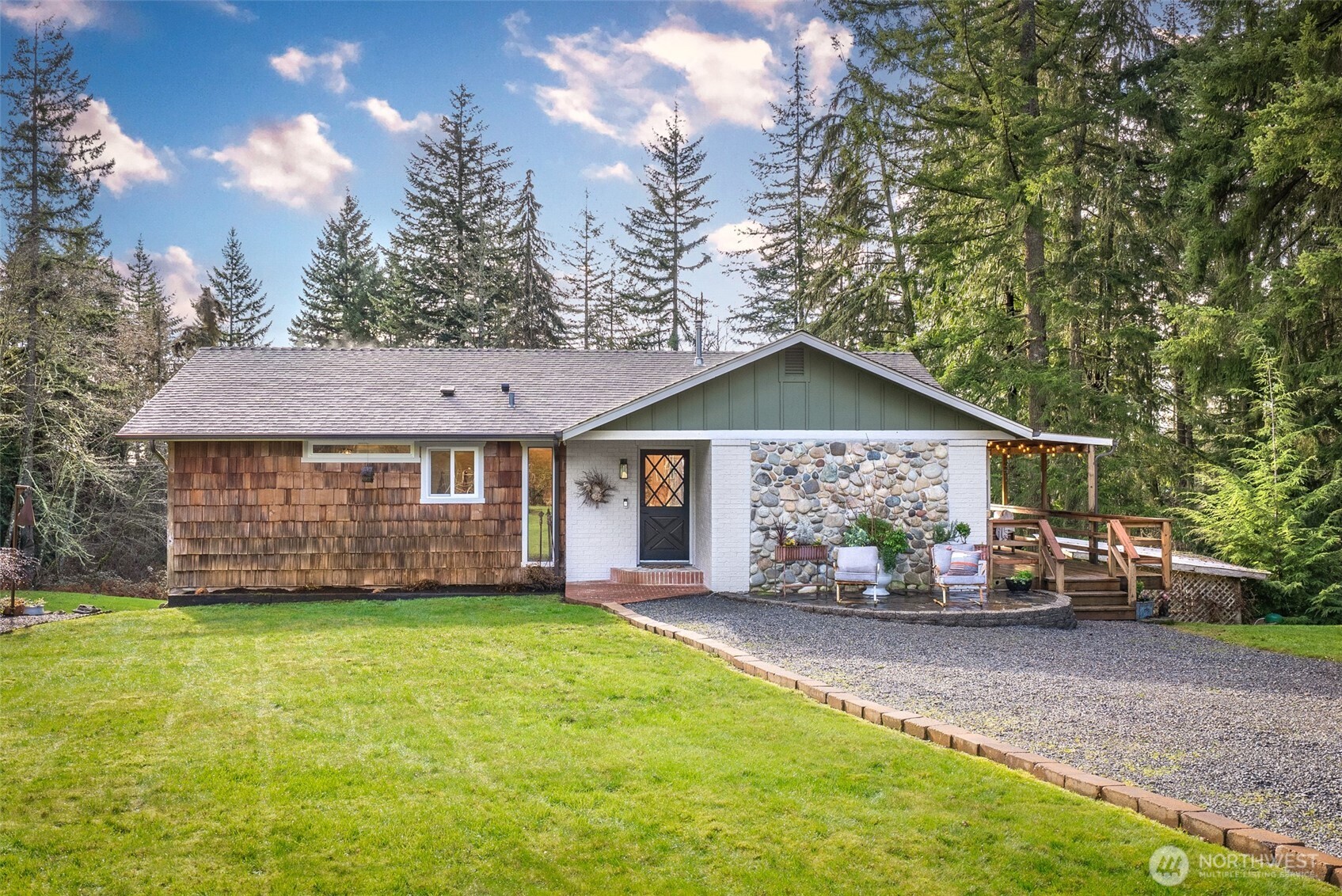 4431 Newberg Road , Snohomish, WA 98290