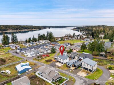 17 E Sellegren Road , Allyn, WA 98524 - Photo 3