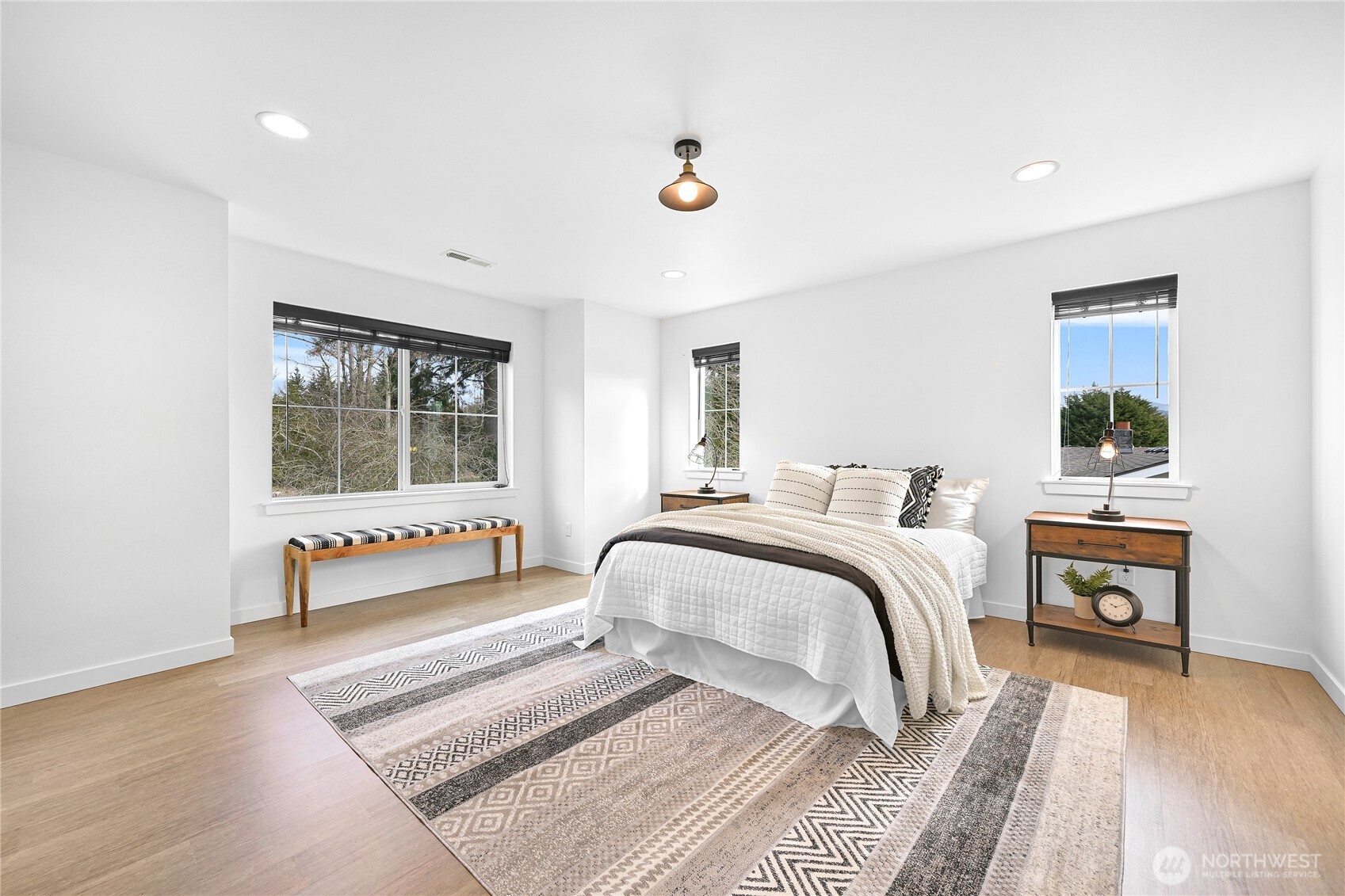 807 Gilbert Drive , Bellingham, WA 98226