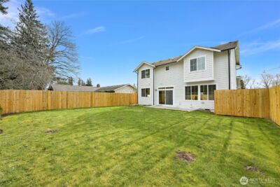 807 Gilbert Drive , Bellingham, WA 98226 - Photo 2