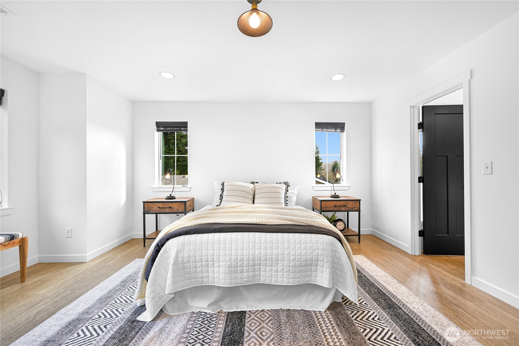 807 Gilbert Drive , Bellingham, WA 98226