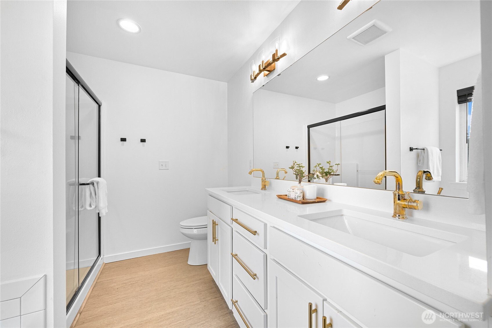 807 Gilbert Drive , Bellingham, WA 98226