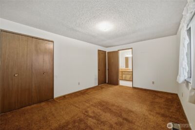 14055 SE 202nd Street , Kent, WA 98042-3017 - Photo 14