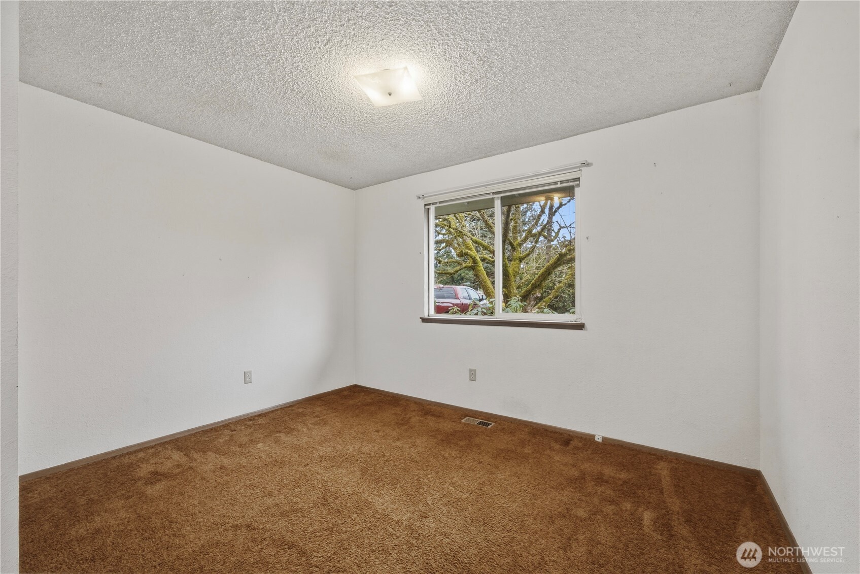 14055 SE 202nd Street , Kent, WA 98042-3017