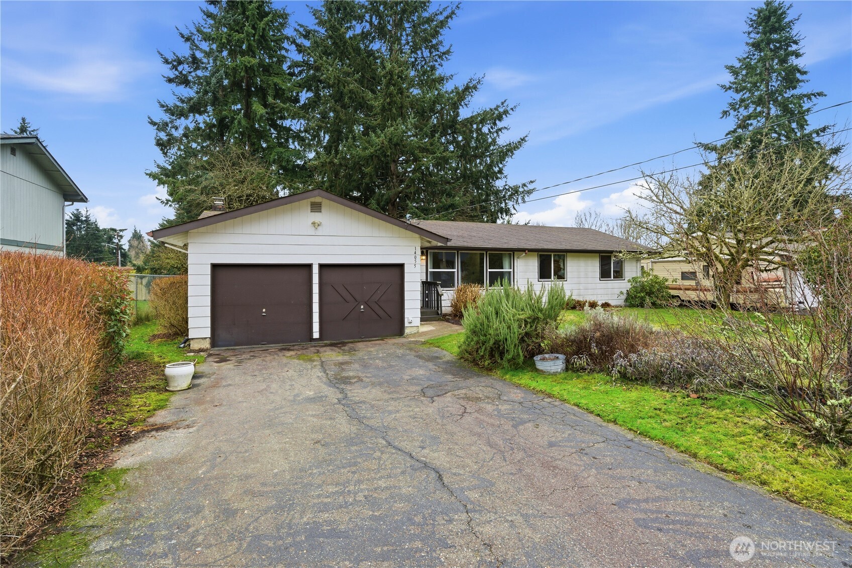 14055 SE 202nd Street , Kent, WA 98042-3017