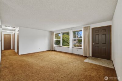 14055 SE 202nd Street , Kent, WA 98042-3017 - Photo 4