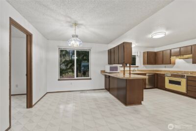 14055 SE 202nd Street , Kent, WA 98042-3017 - Photo 7