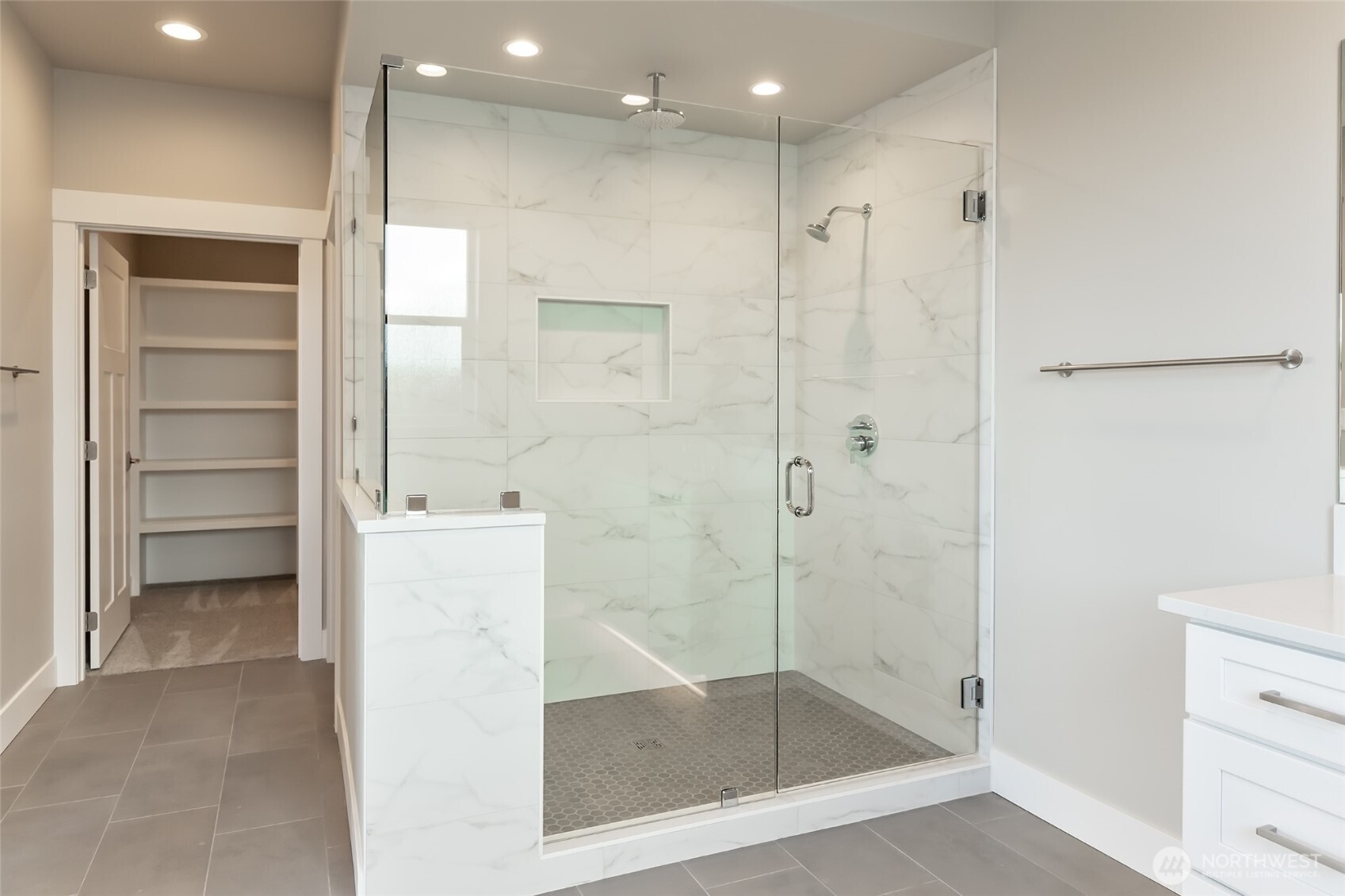 402 E Heatherstone Court , Ellensburg, WA 98926