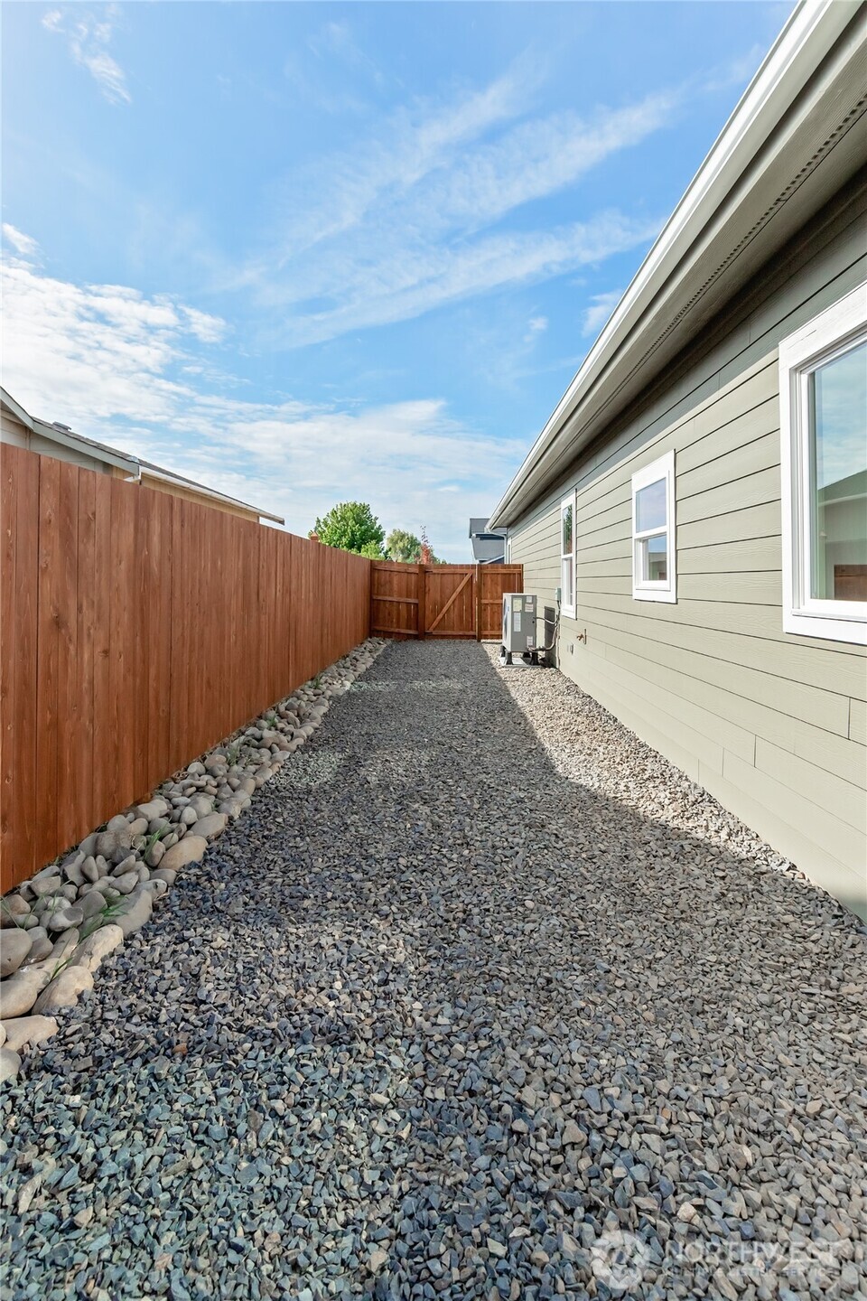 402 E Heatherstone Court , Ellensburg, WA 98926