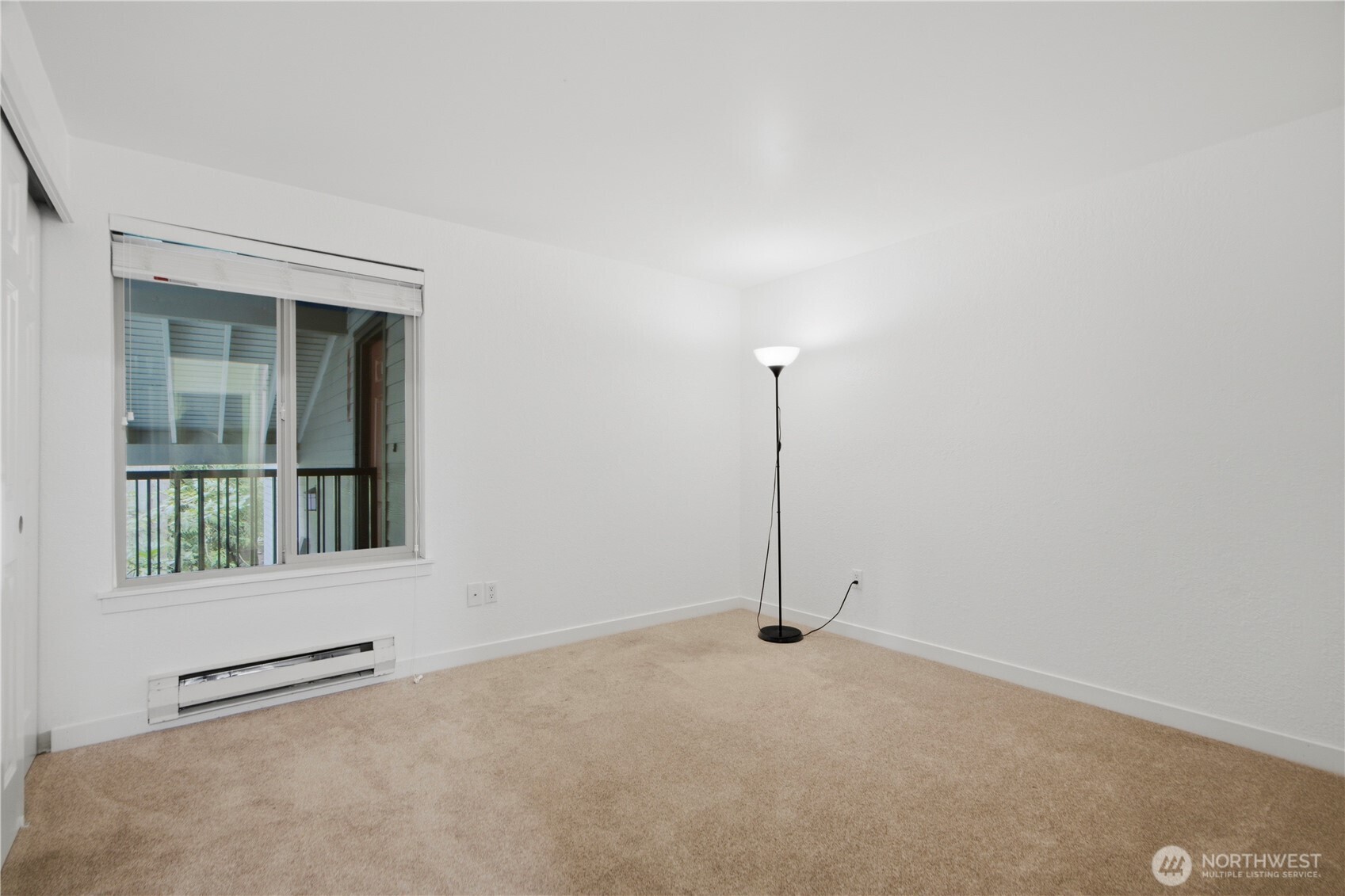 8111 146th Court NE #D, Redmond, WA 98052