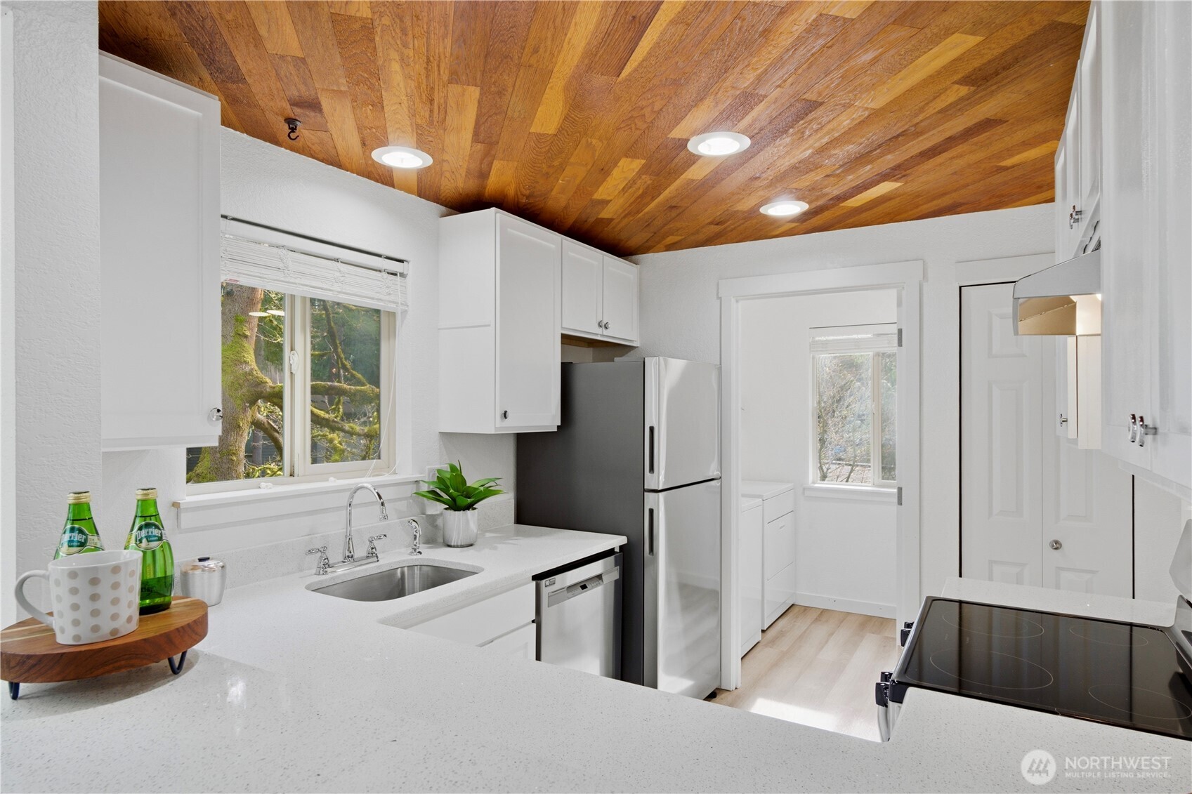 8111 146th Court NE #D, Redmond, WA 98052