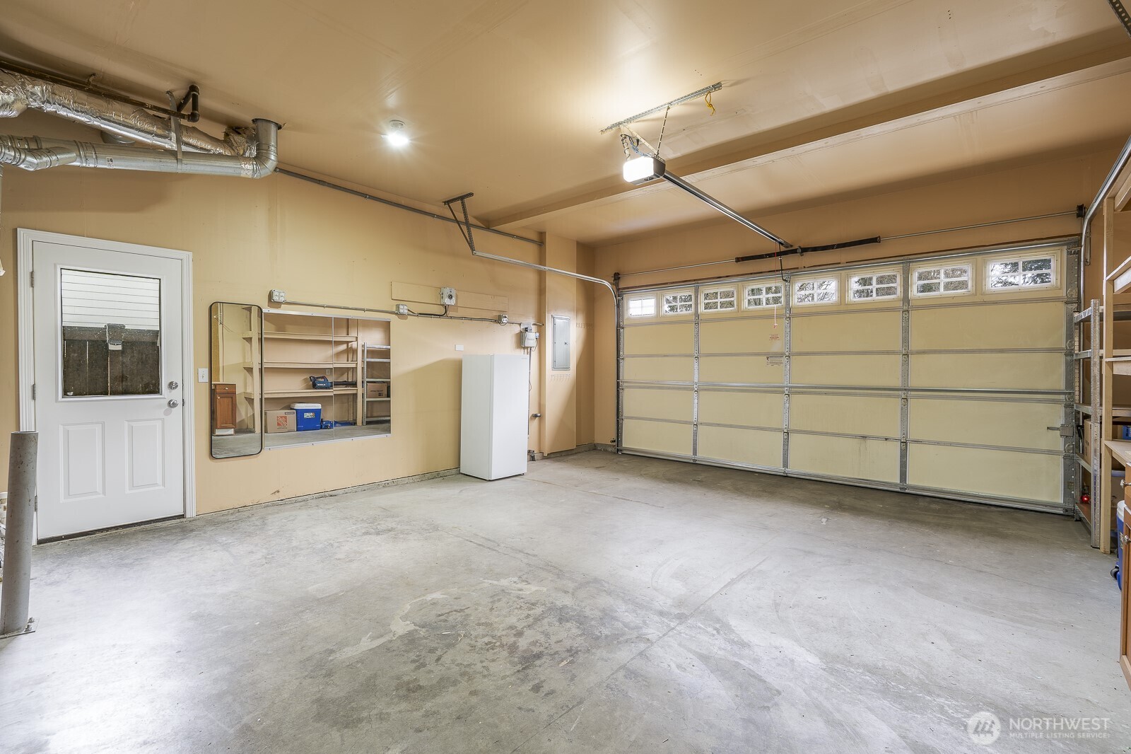 2914 18th Street SW, Puyallup, WA 98373