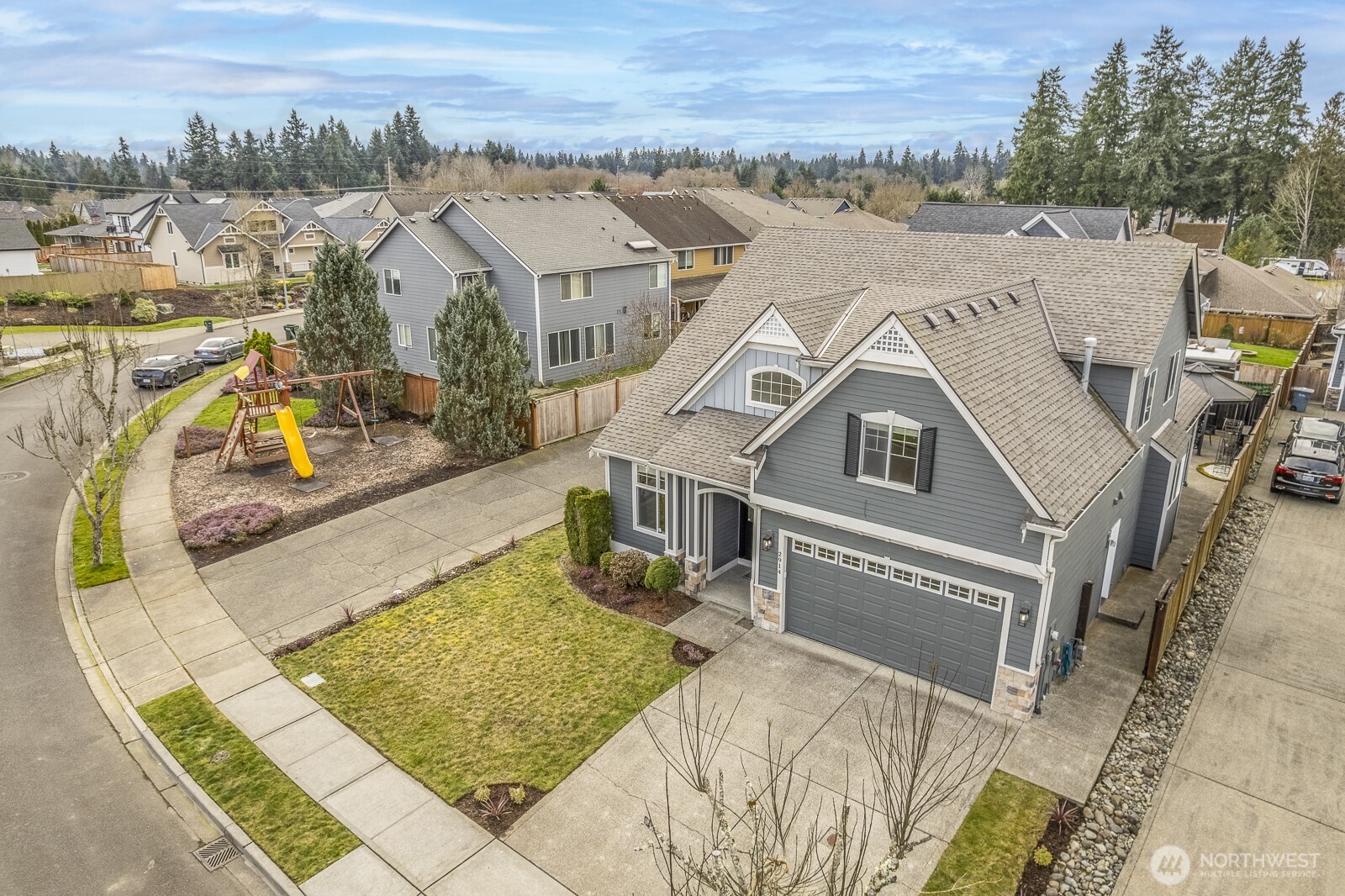 2914 18th Street SW, Puyallup, WA 98373