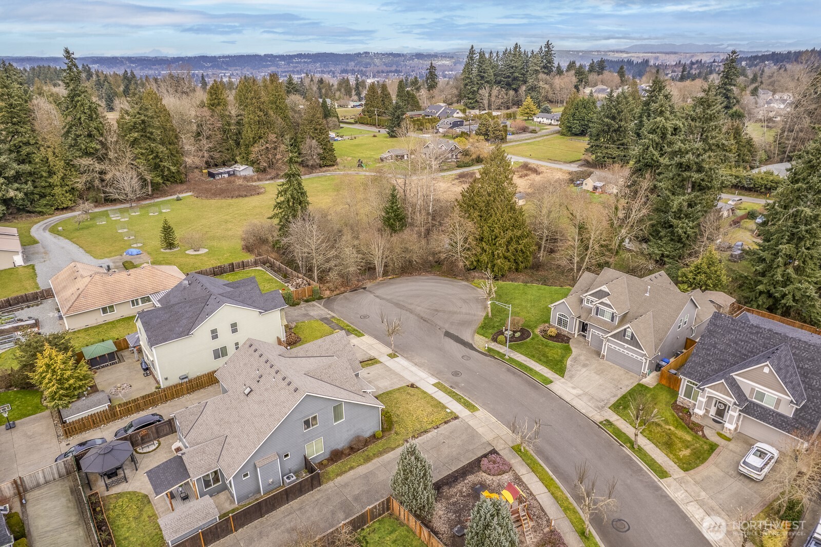 2914 18th Street SW, Puyallup, WA 98373