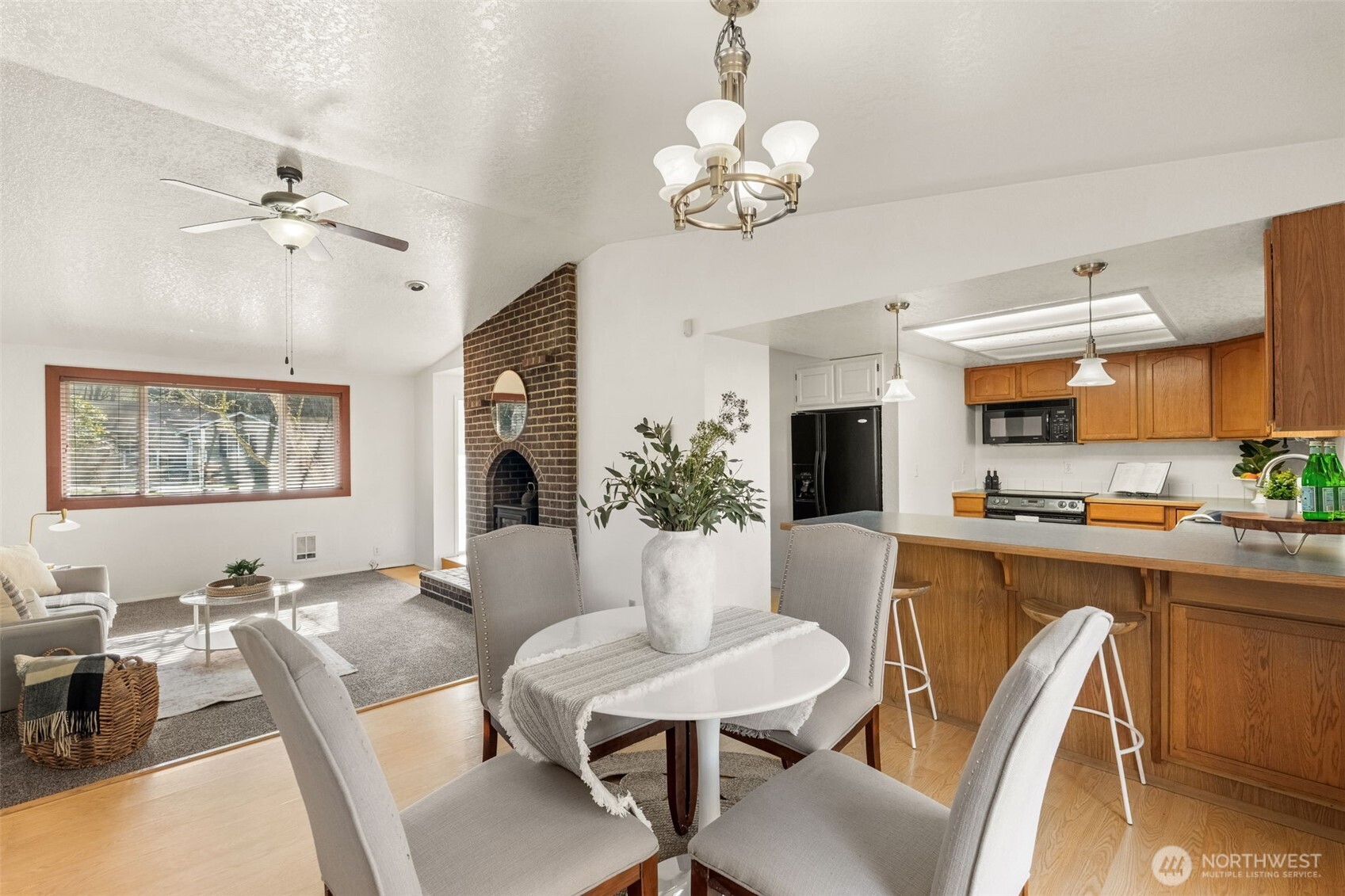 51 NE Riverhill Lane , Belfair, WA 98528