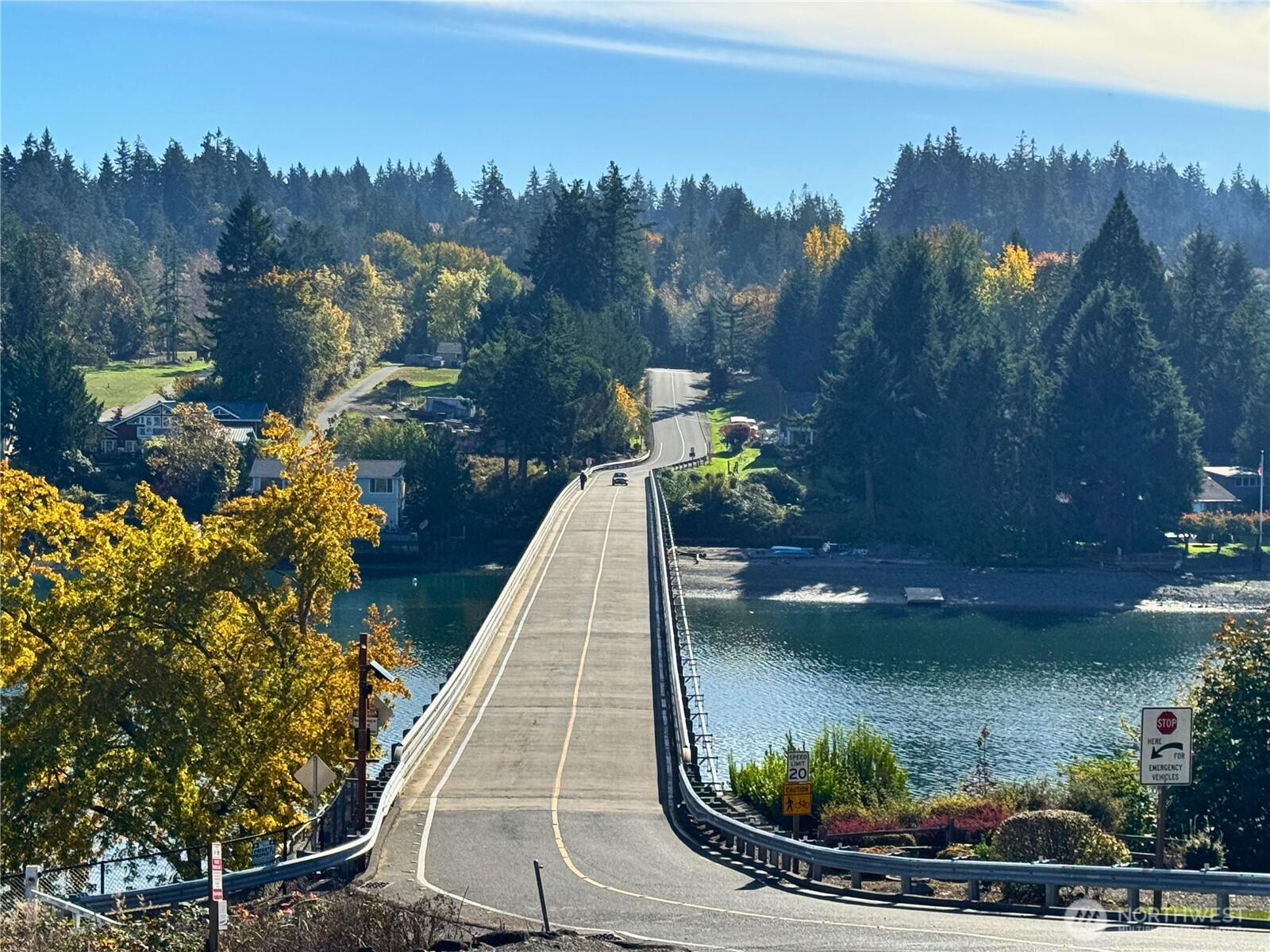 132 Park Avenue NW, Gig Harbor, WA 98335