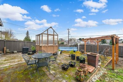 3231 Grand Avenue , Everett, WA 98201 - Photo 11