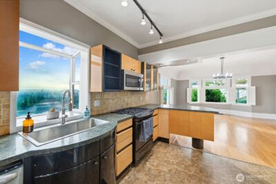 3231 Grand Avenue , Everett, WA 98201 - Photo 20